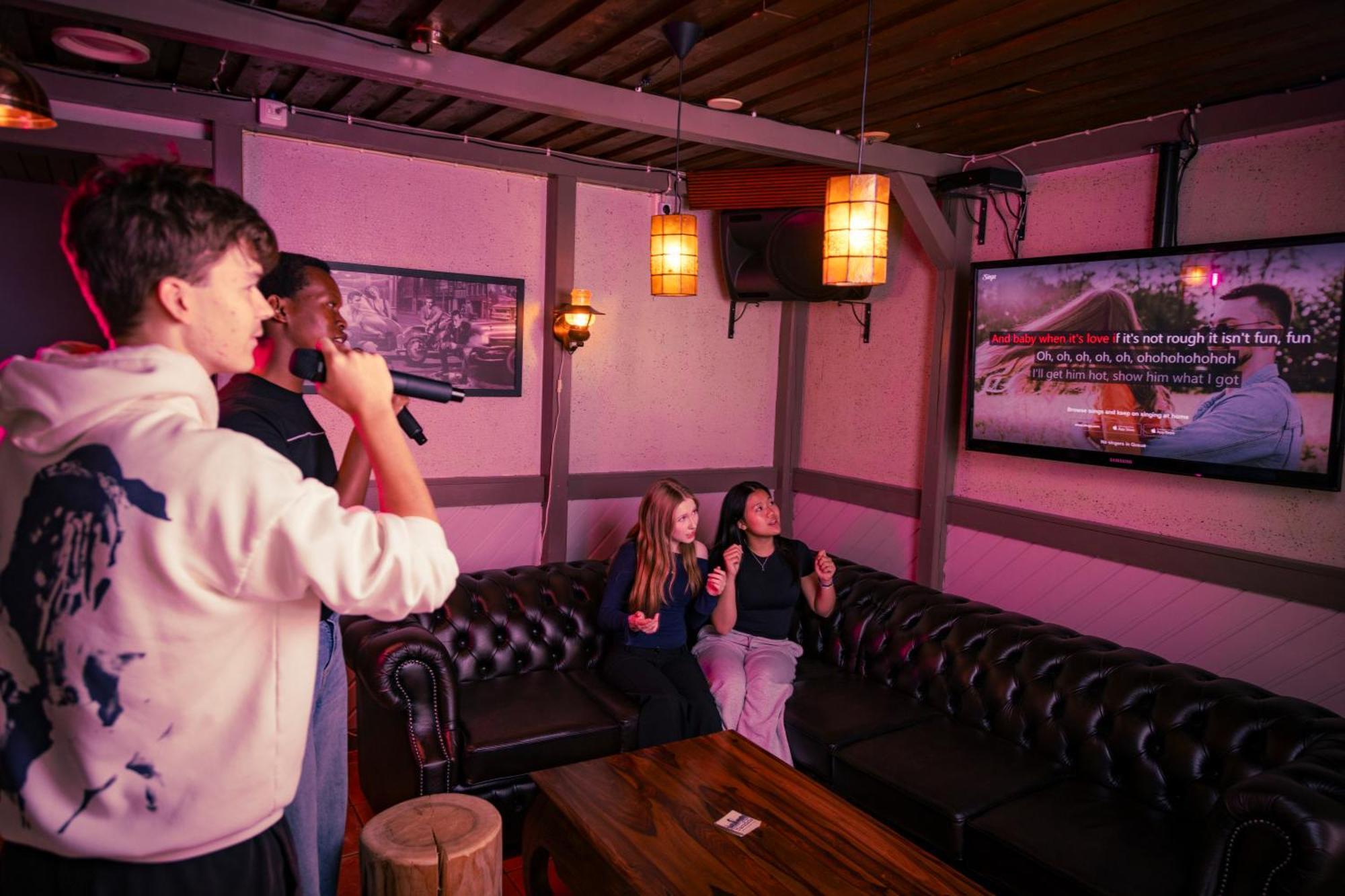 Hotelli Ravintola Tiilikka Rautavaara Esterno foto