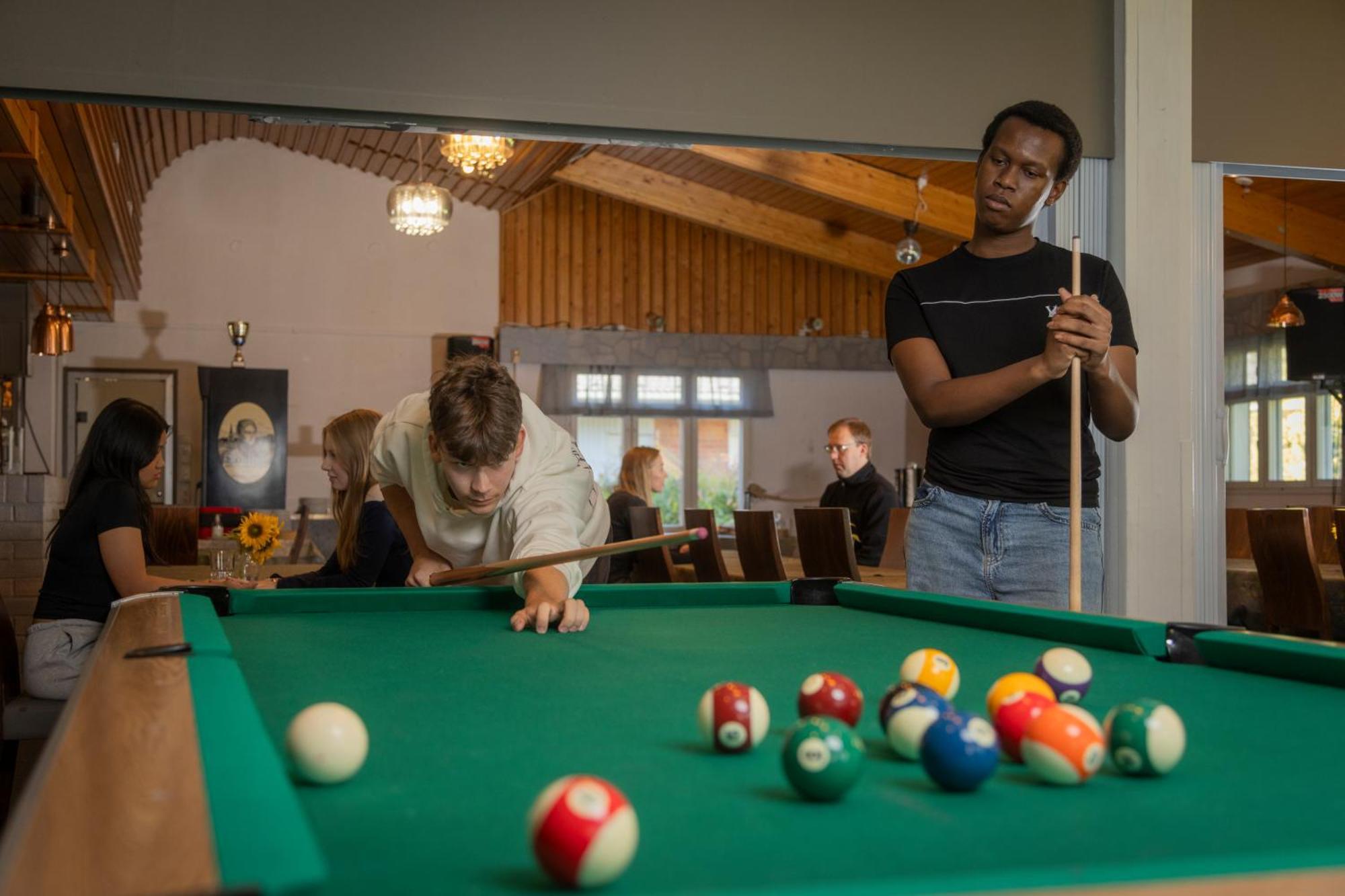 Hotelli Ravintola Tiilikka Rautavaara Esterno foto